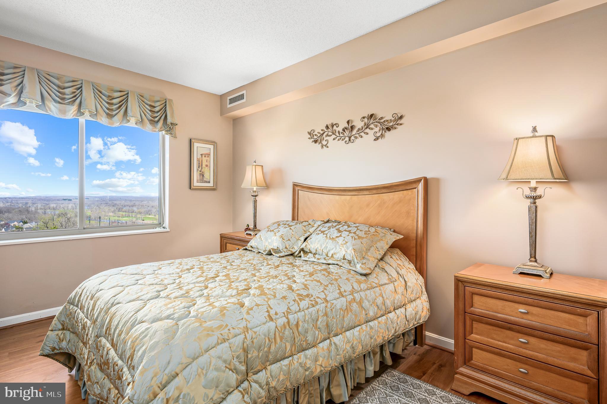 19365 Cypress Ridge Ter #1118