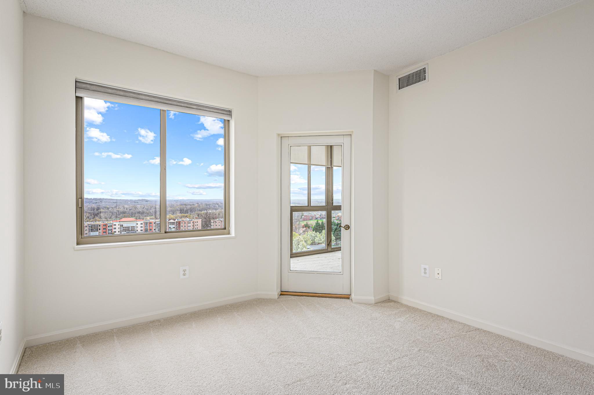 19365 Cypress Ridge Ter #708