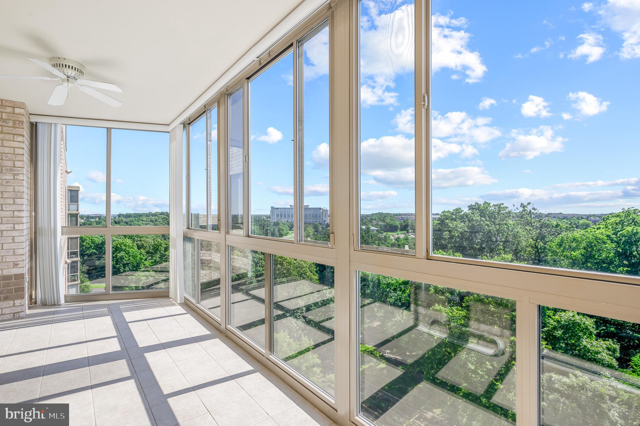 19365 Cypress Ridge Ter #906