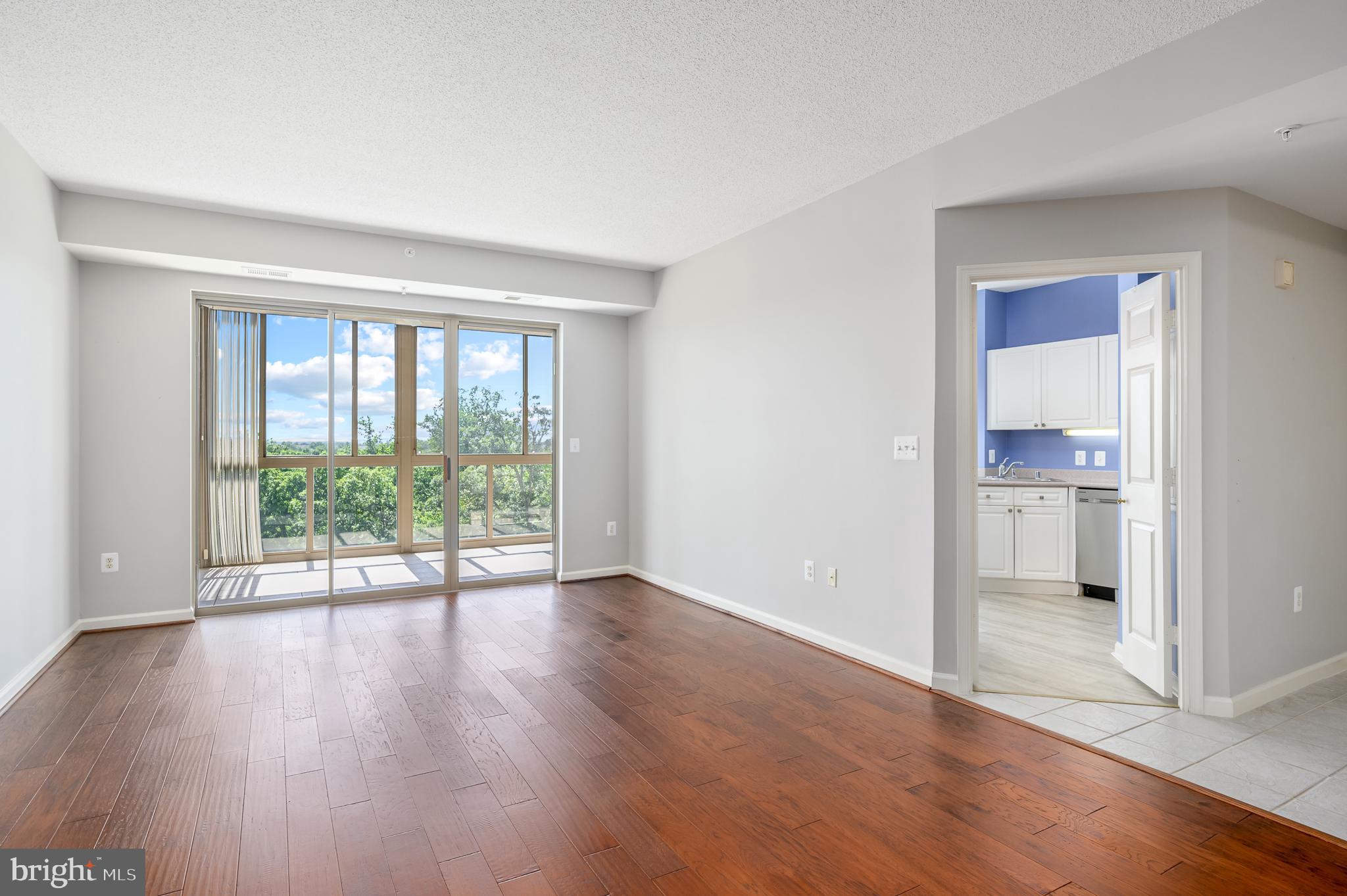 19365 Cypress Ridge Ter #906