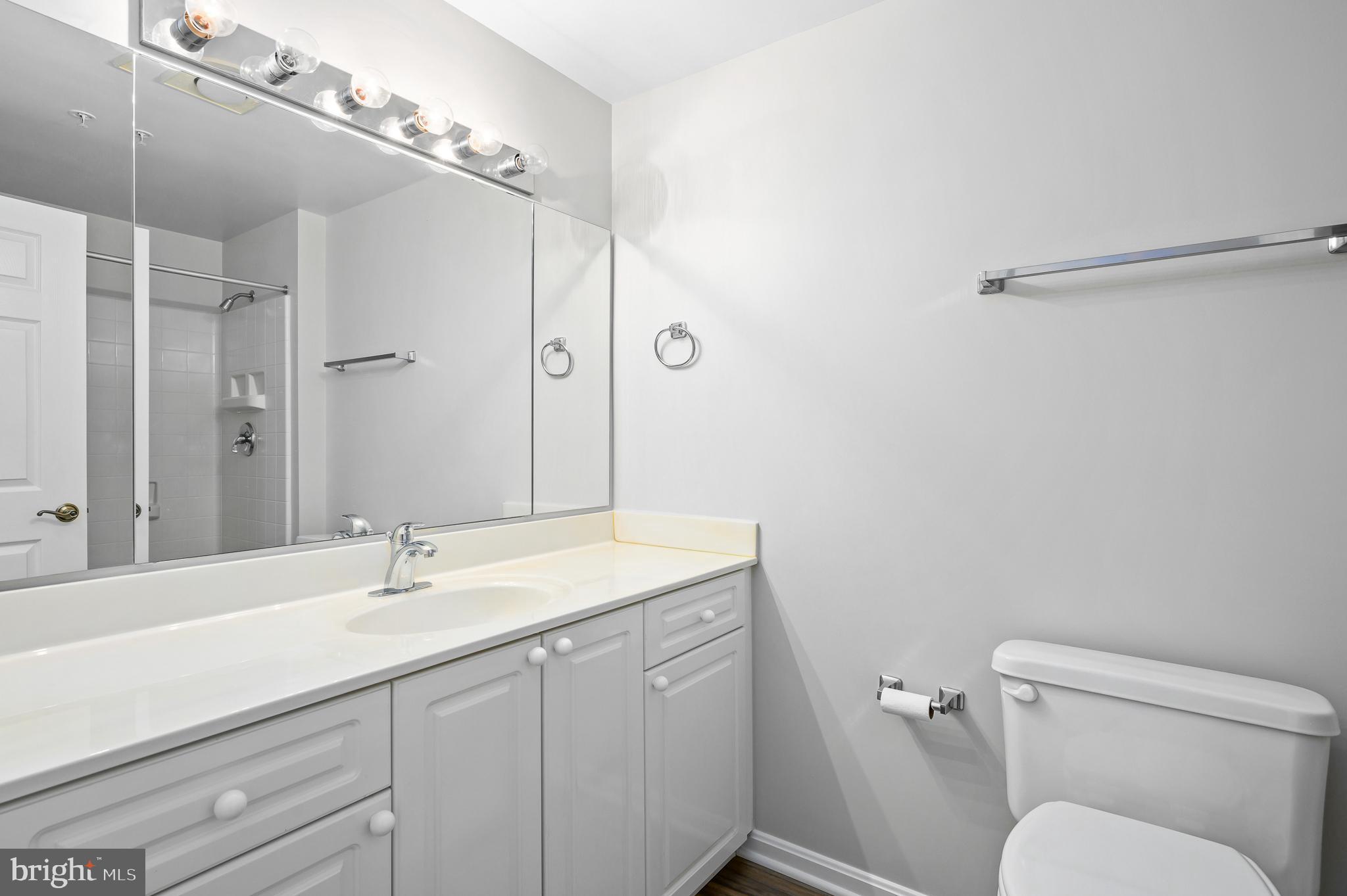 19360 Magnolia Grove Sq #409