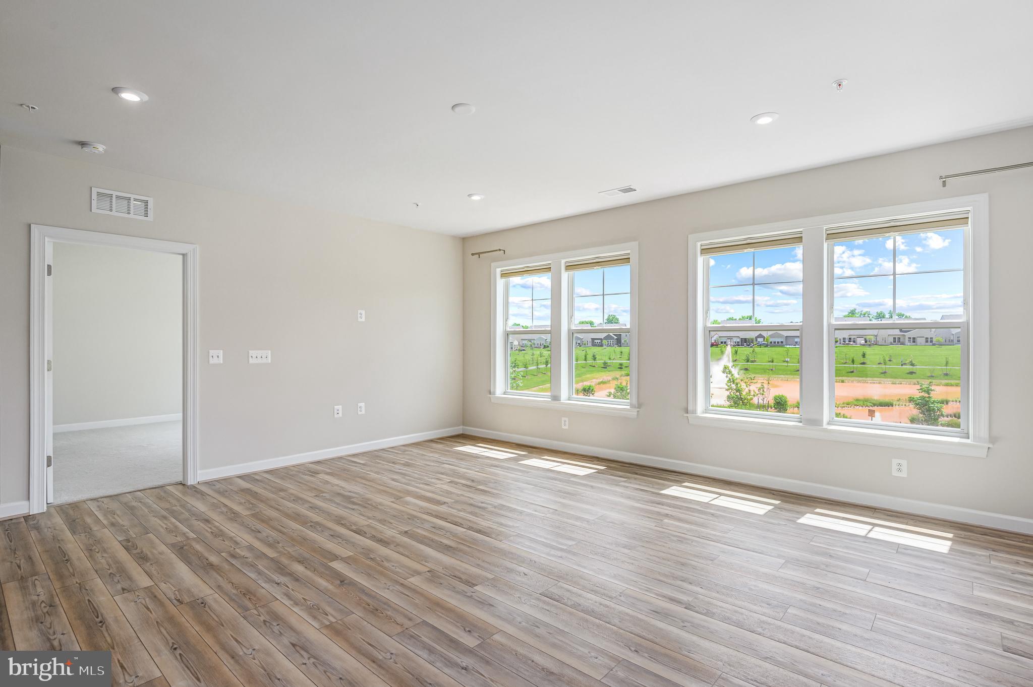 21894 Hawksbill High Cir #201