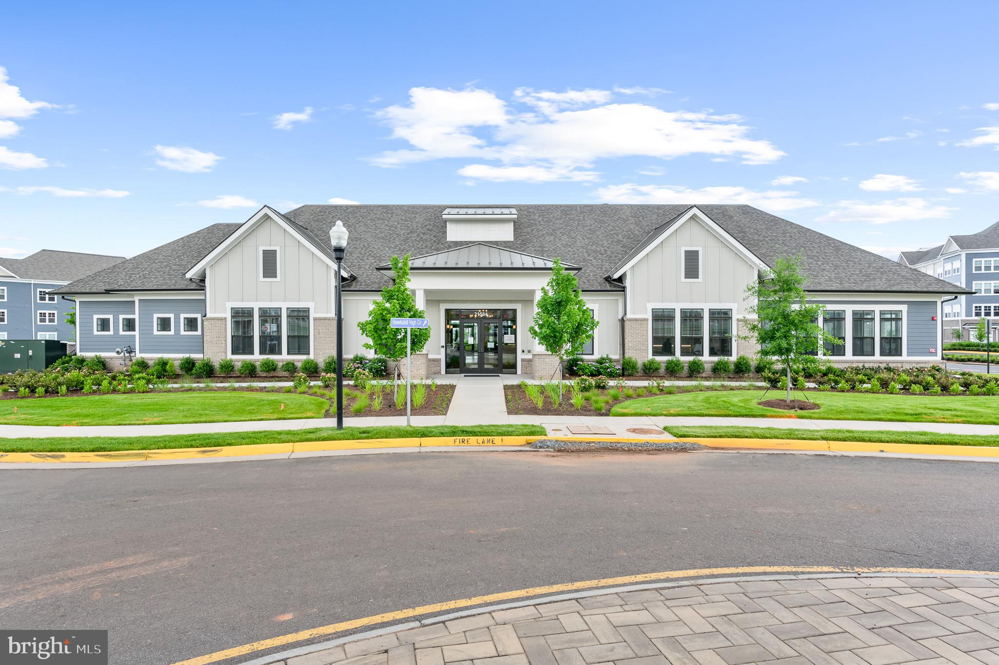 21894 Hawksbill High Cir #201