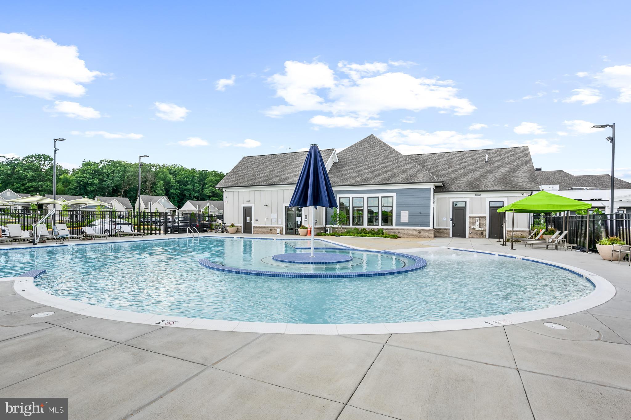 21894 Hawksbill High Cir #201