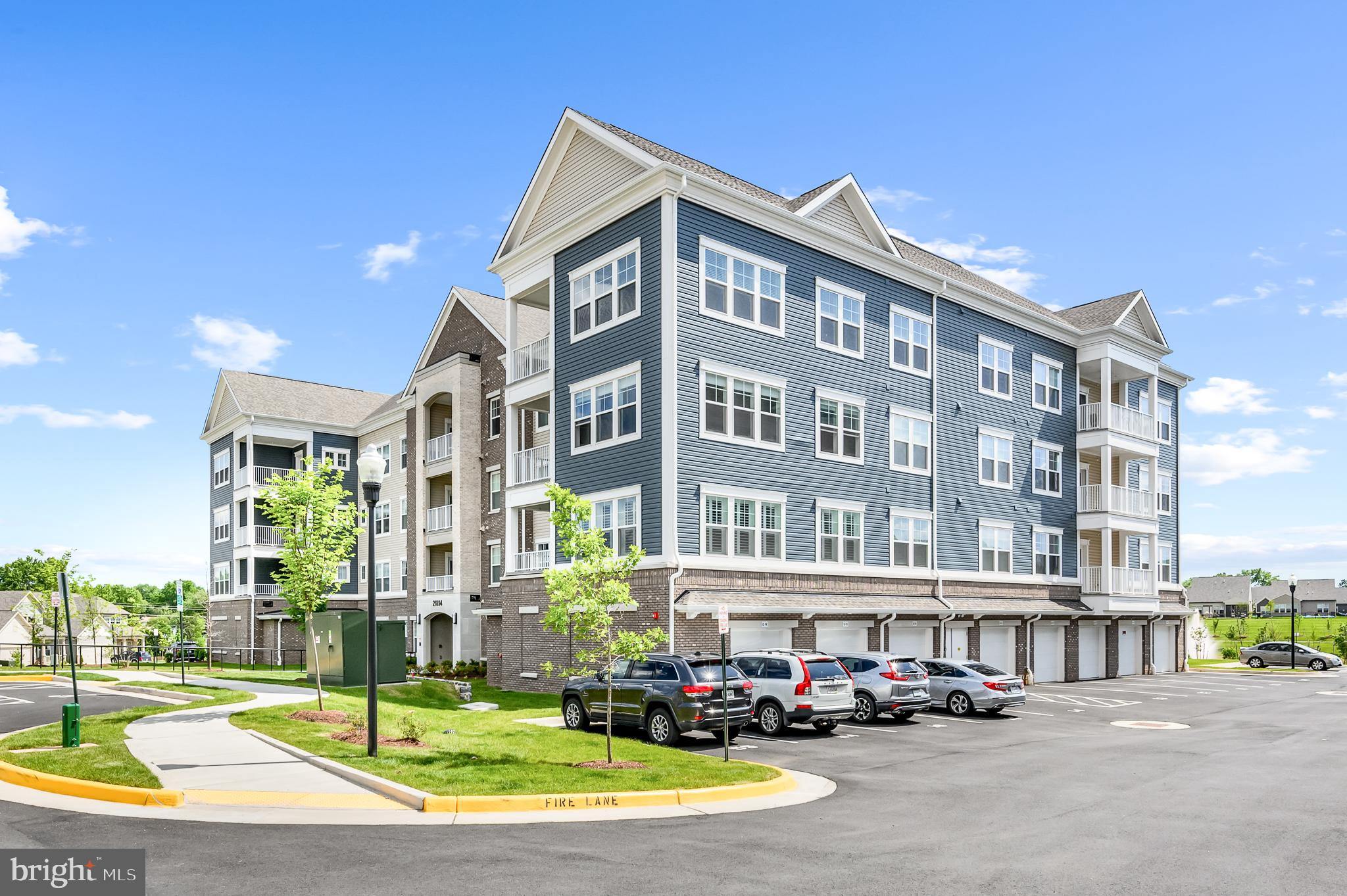 21894 Hawksbill High Cir #201