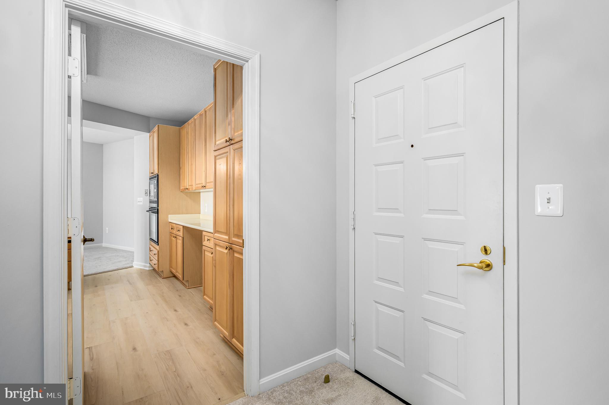 19350 Magnolia Grove Sq #405