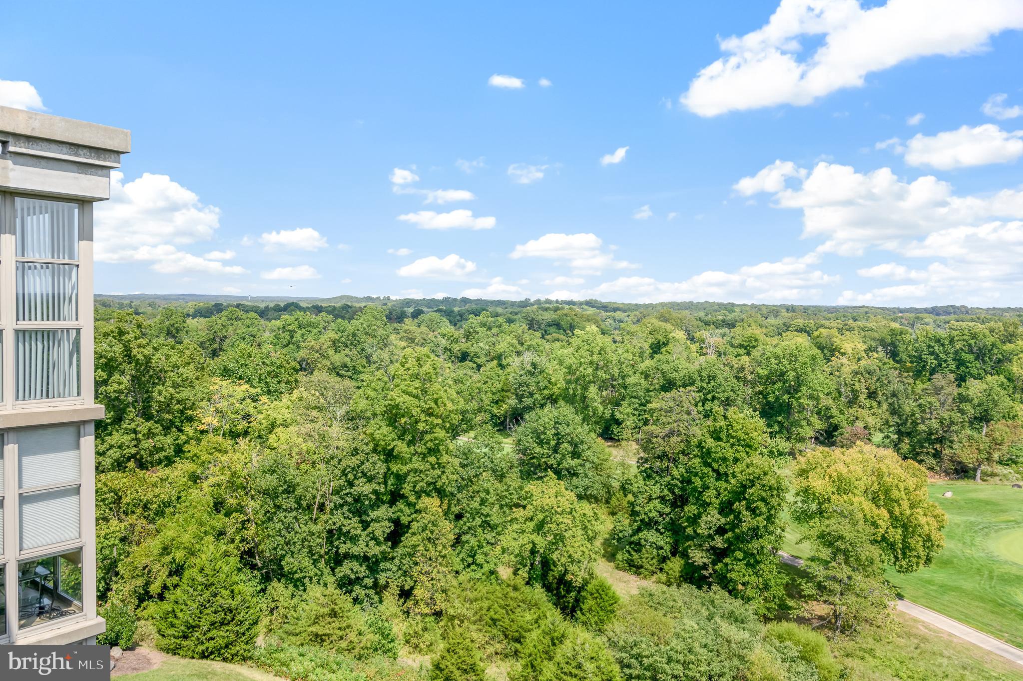 19360 Magnolia Grove Sq #417