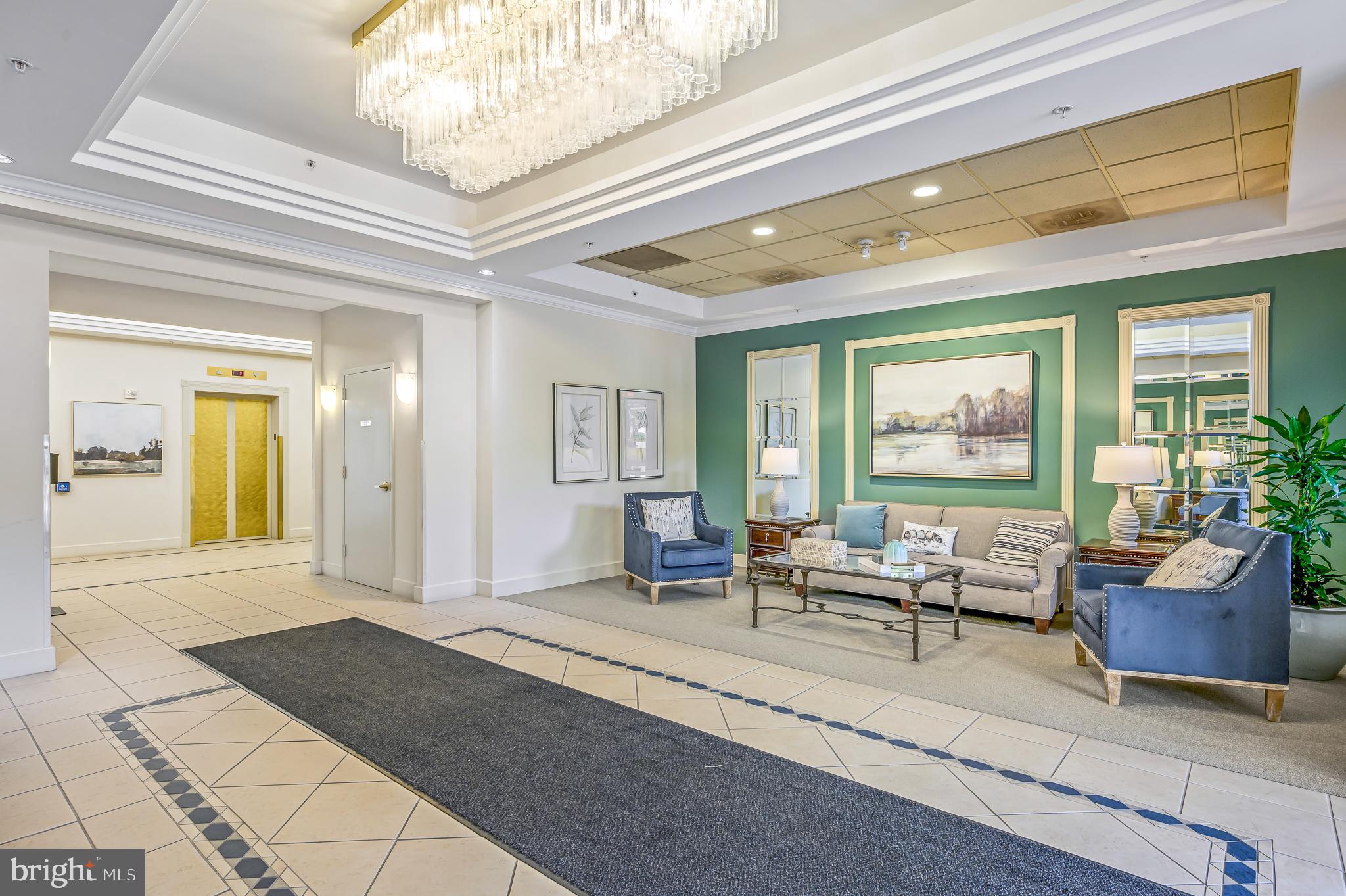 19360 Magnolia Grove Sq #417