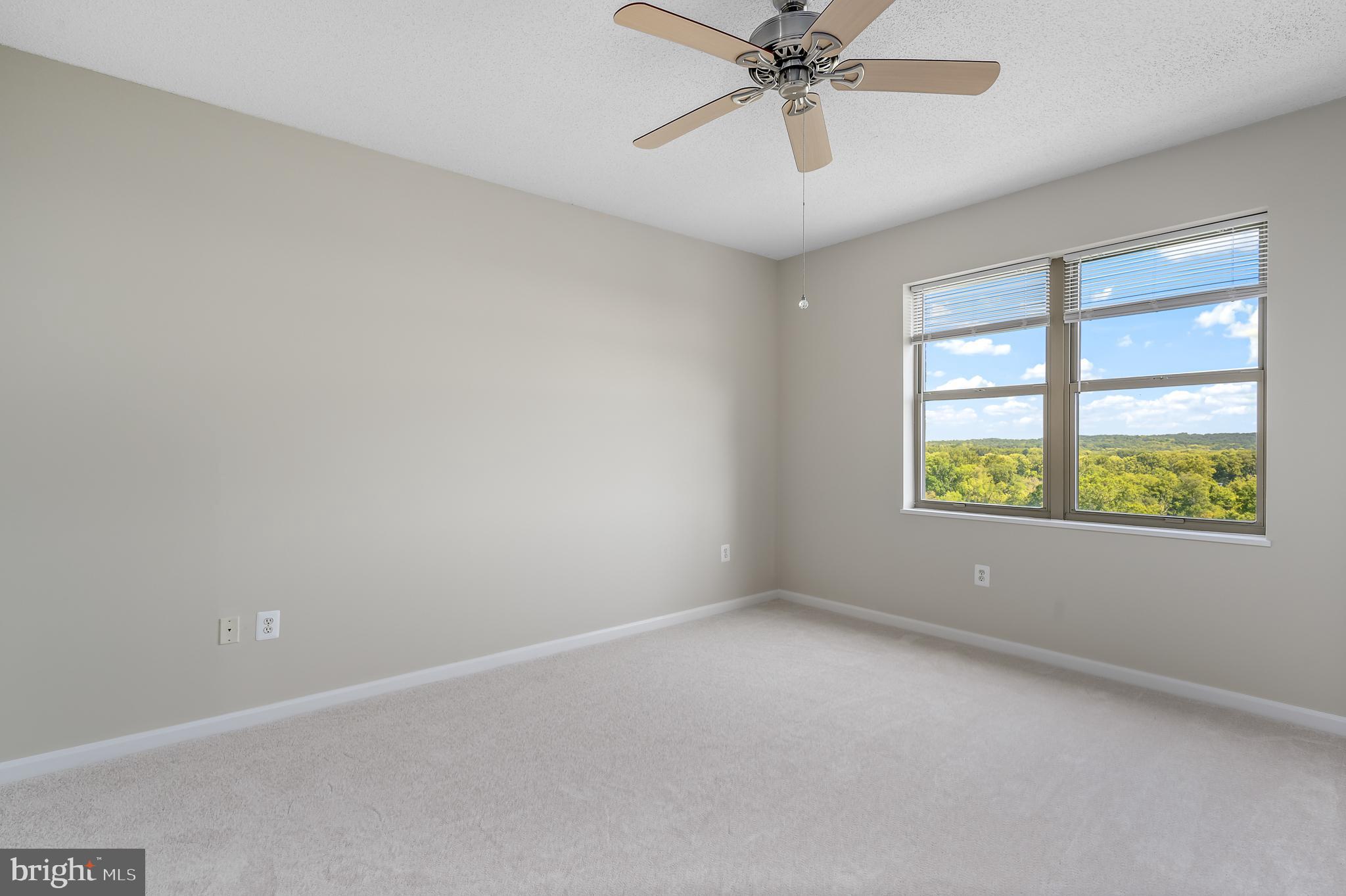 19360 Magnolia Grove Sq #417