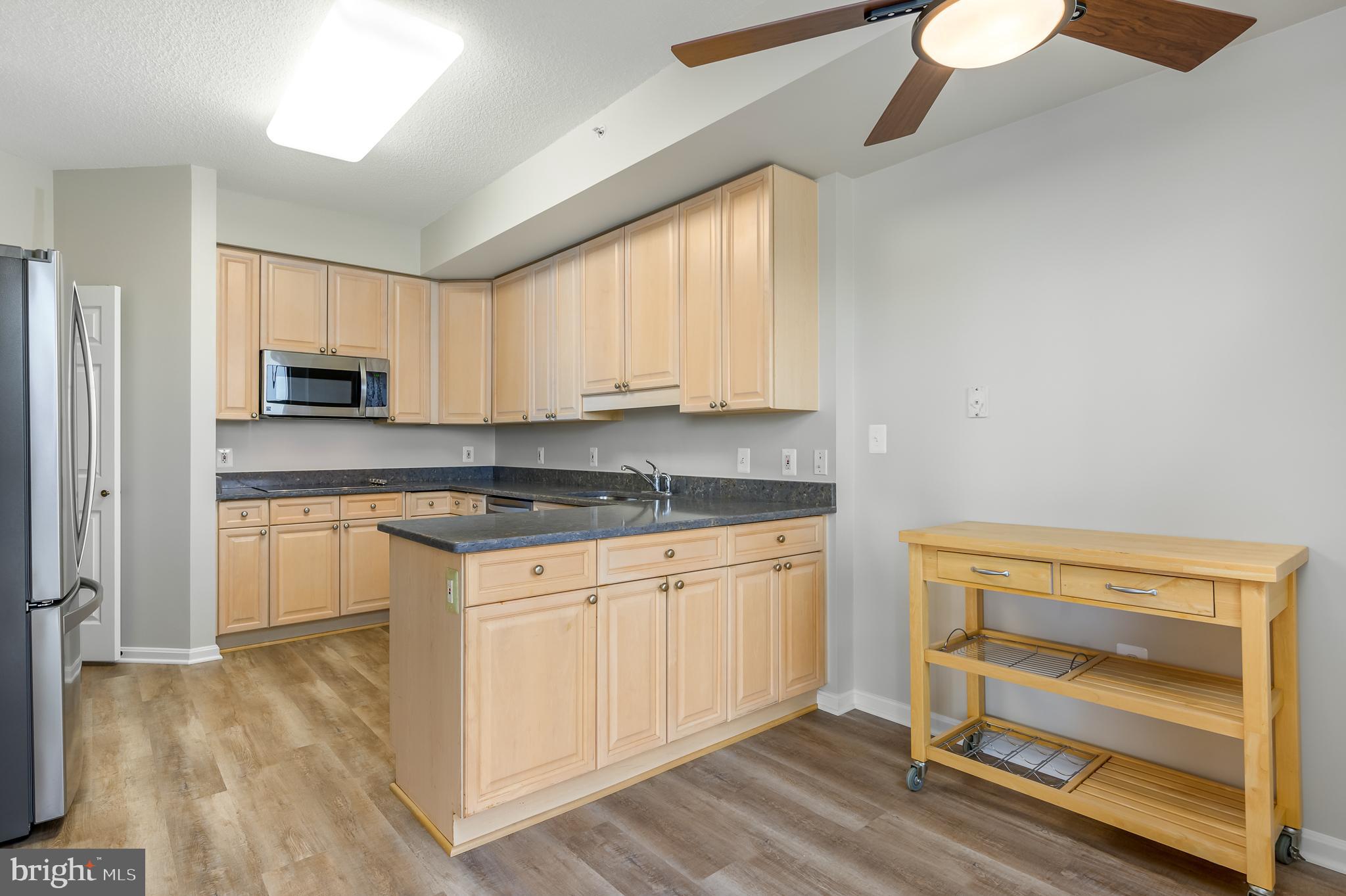 19360 Magnolia Grove Sq #417