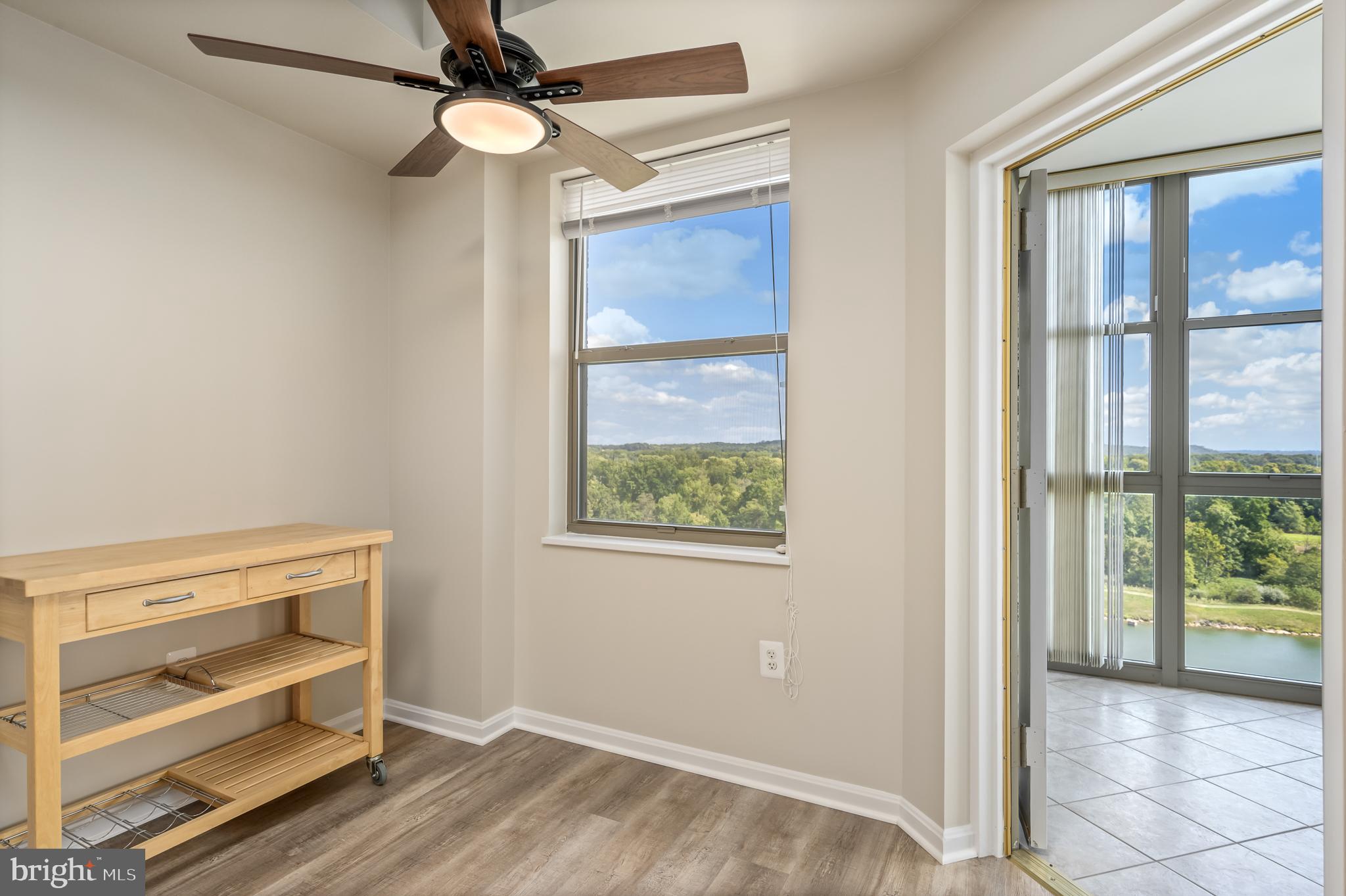 19360 Magnolia Grove Sq #417