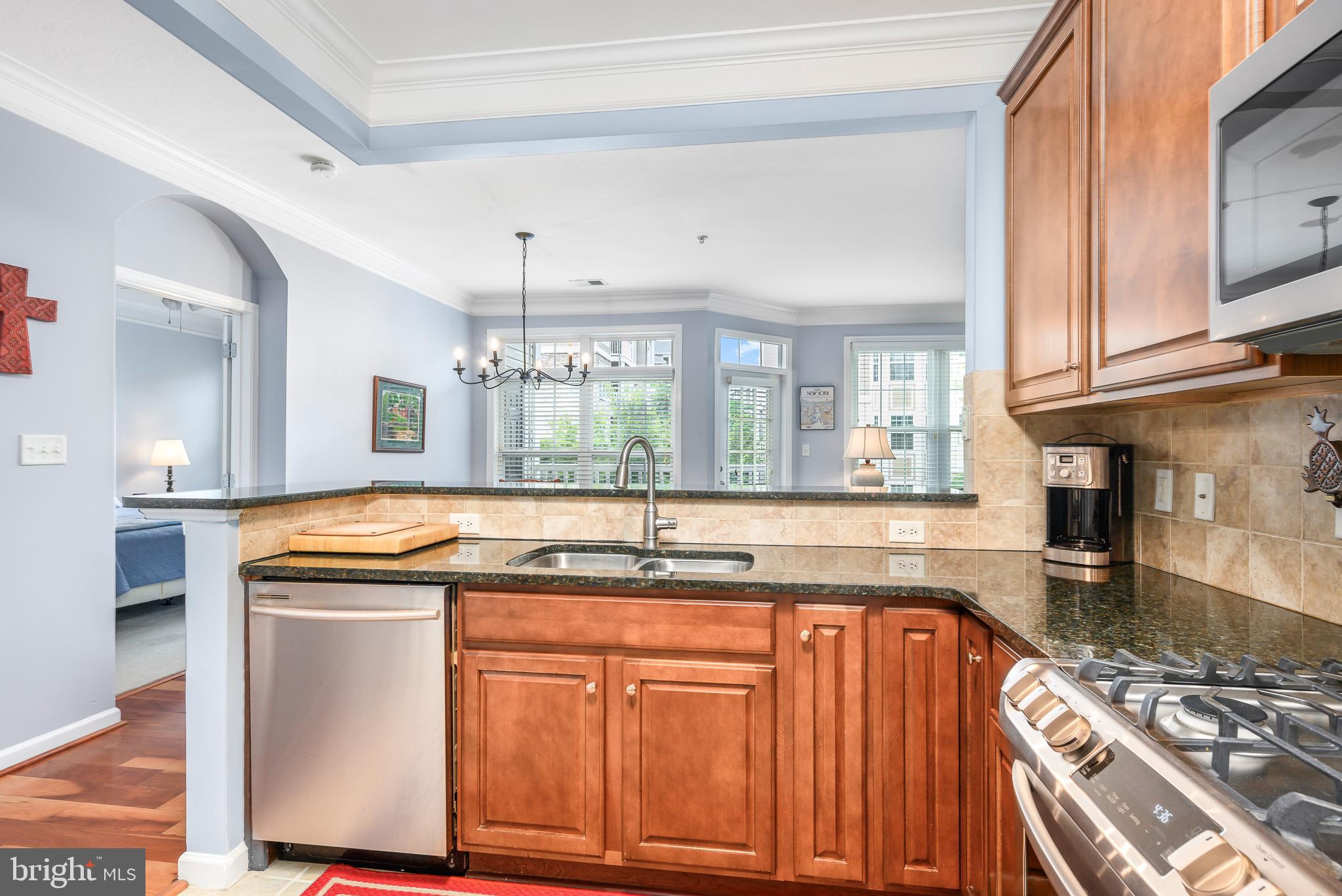 507 Sunset View Ter SE #206