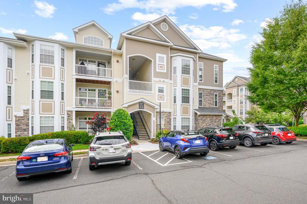 507 Sunset View Ter SE #206