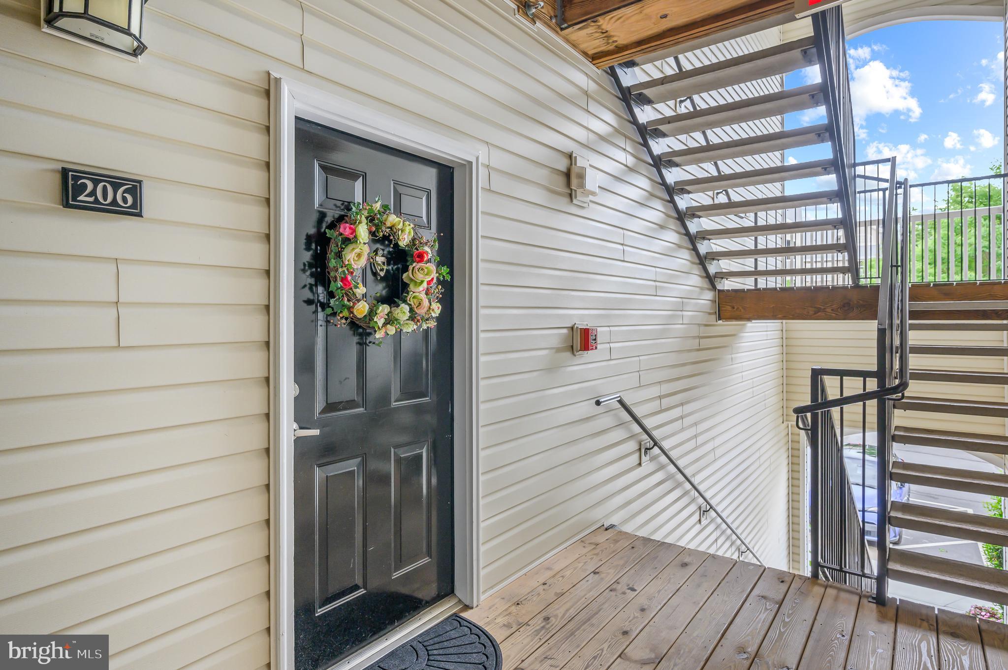 507 Sunset View Ter SE #206