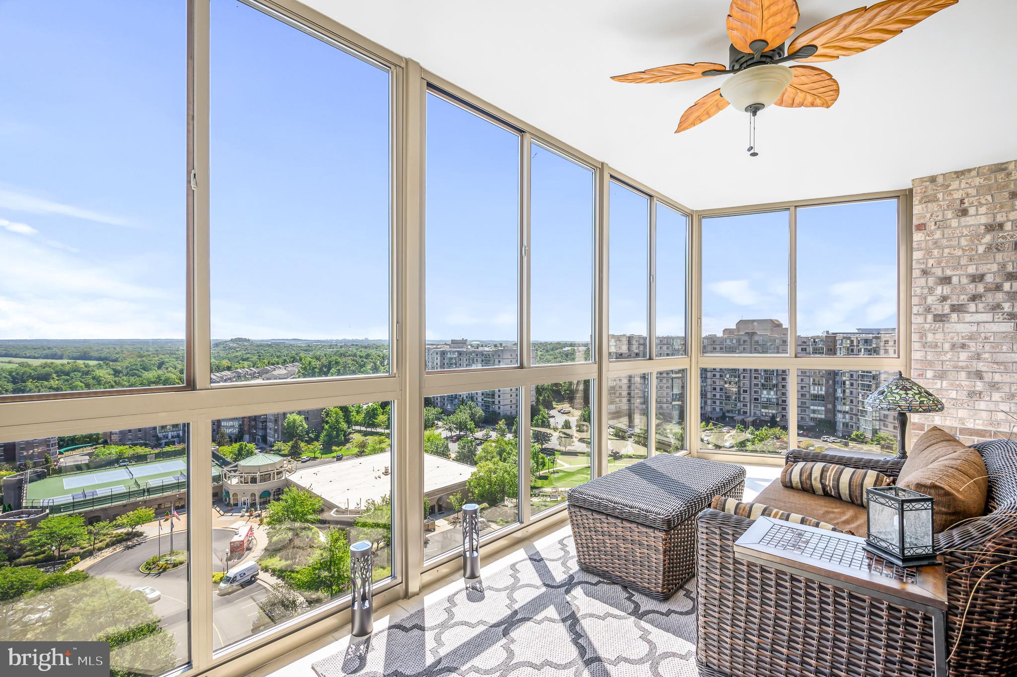 19355 CYPRESS RIDGE TER #1106