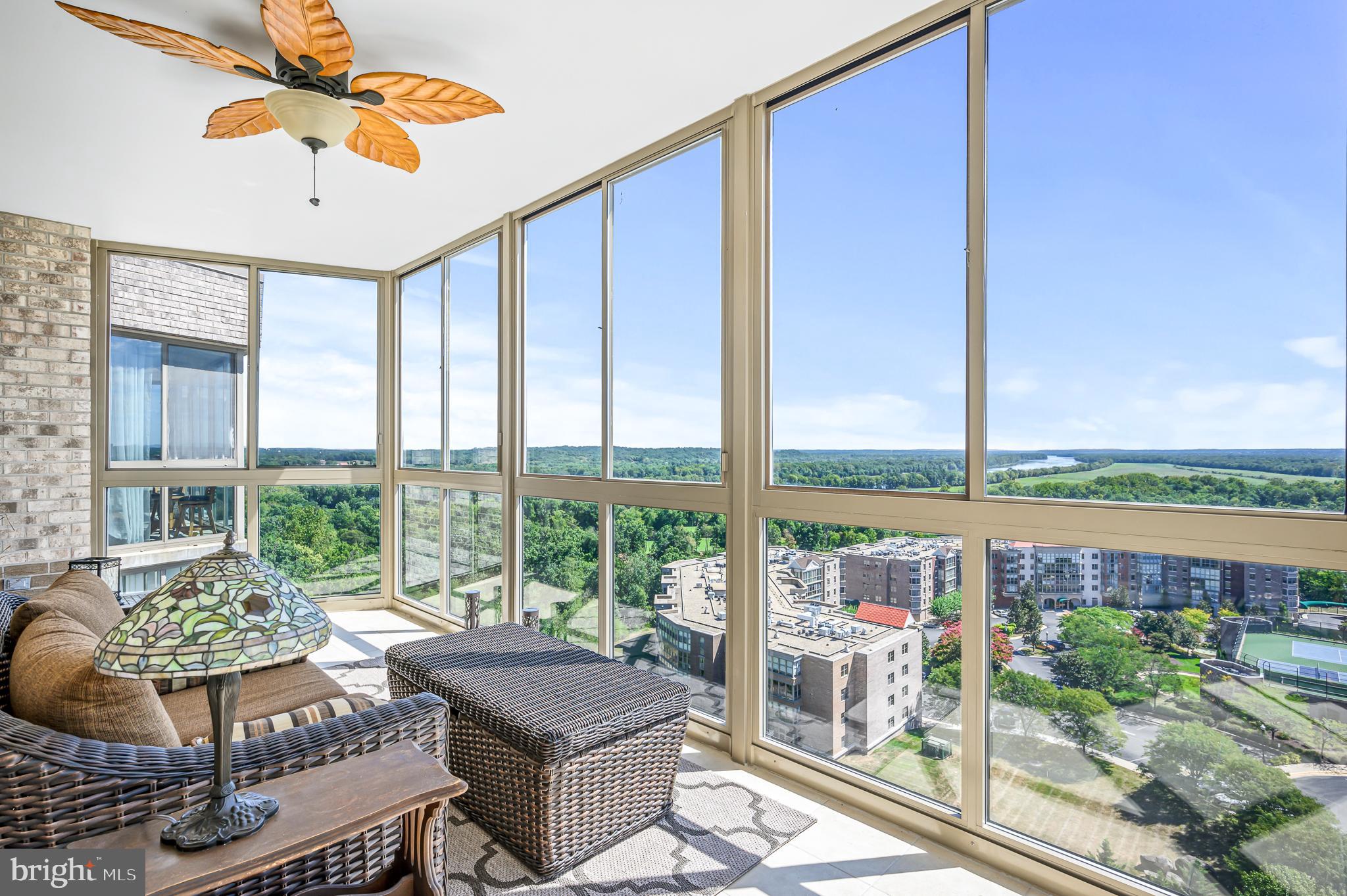 19355 CYPRESS RIDGE TER #1106