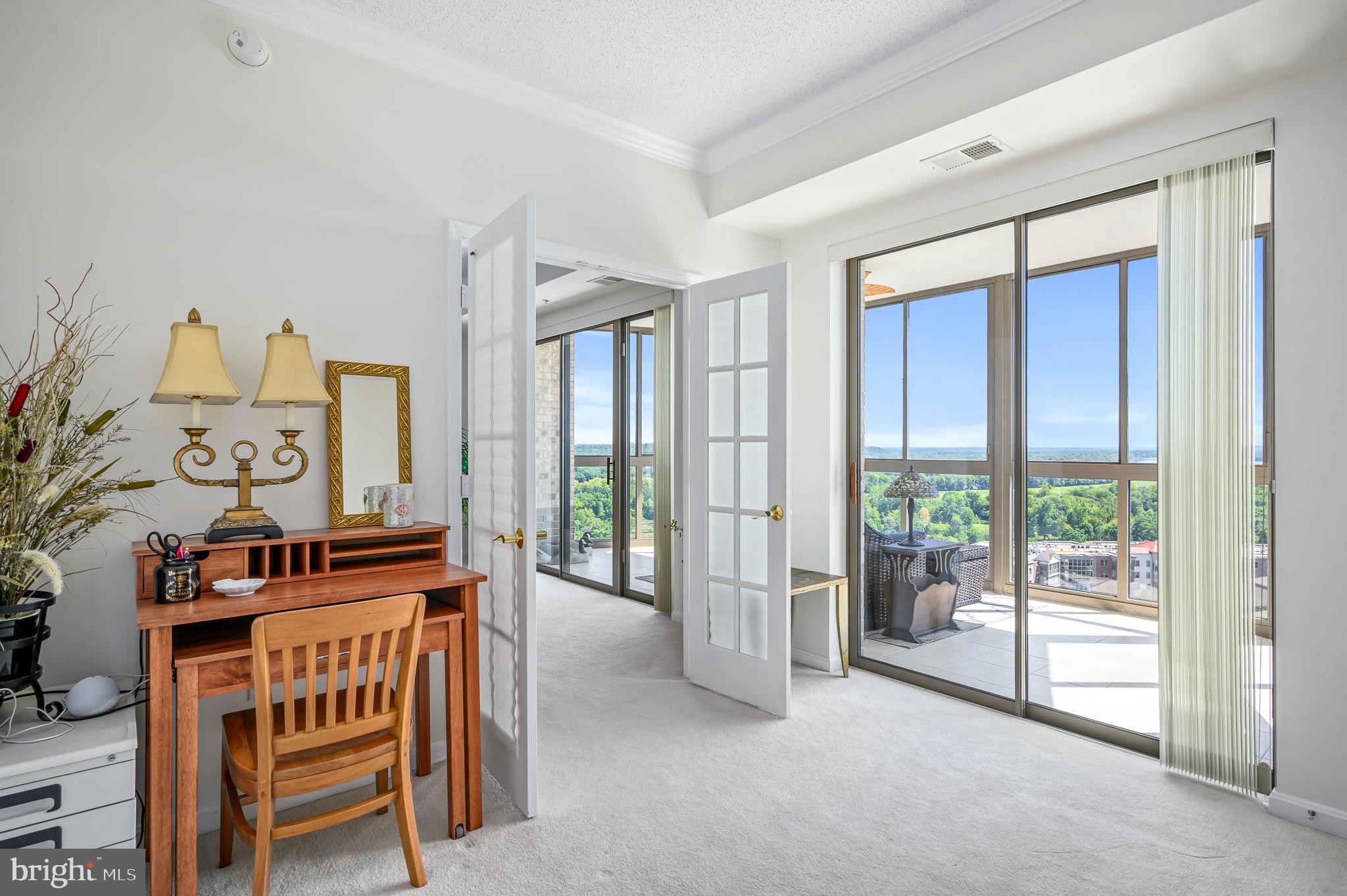 19355 CYPRESS RIDGE TER #1106