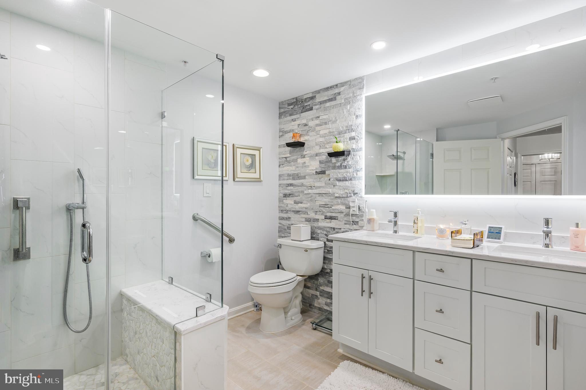 19360 Magnolia Grove Sq #204