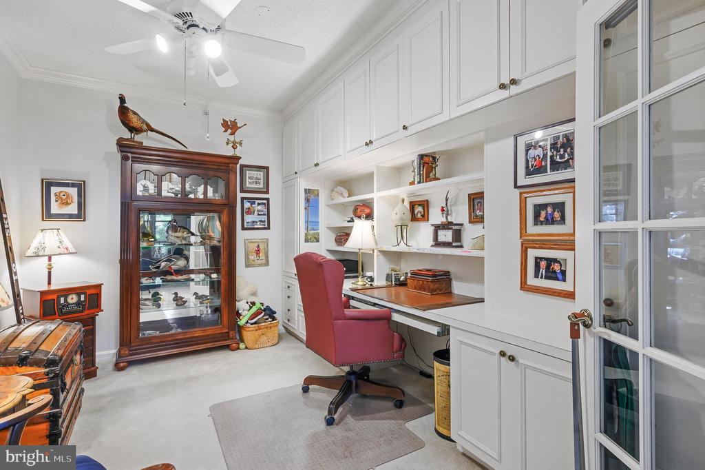 19360 Magnolia Grove Sq #204