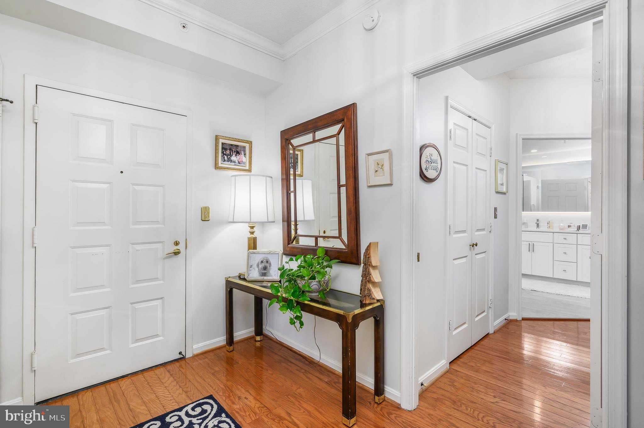 19360 Magnolia Grove Sq #204