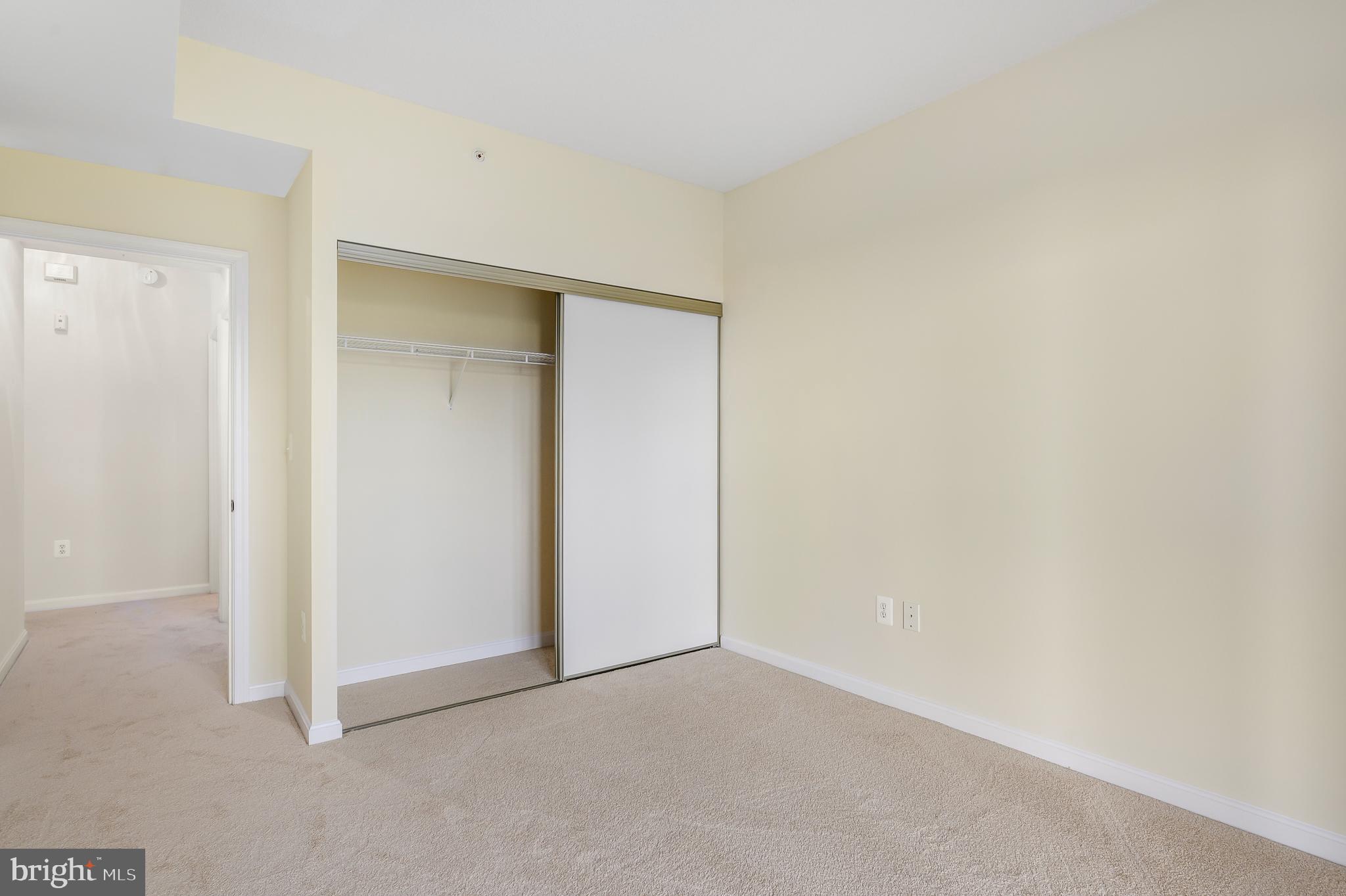 19350 Magnolia Grove Sq #411