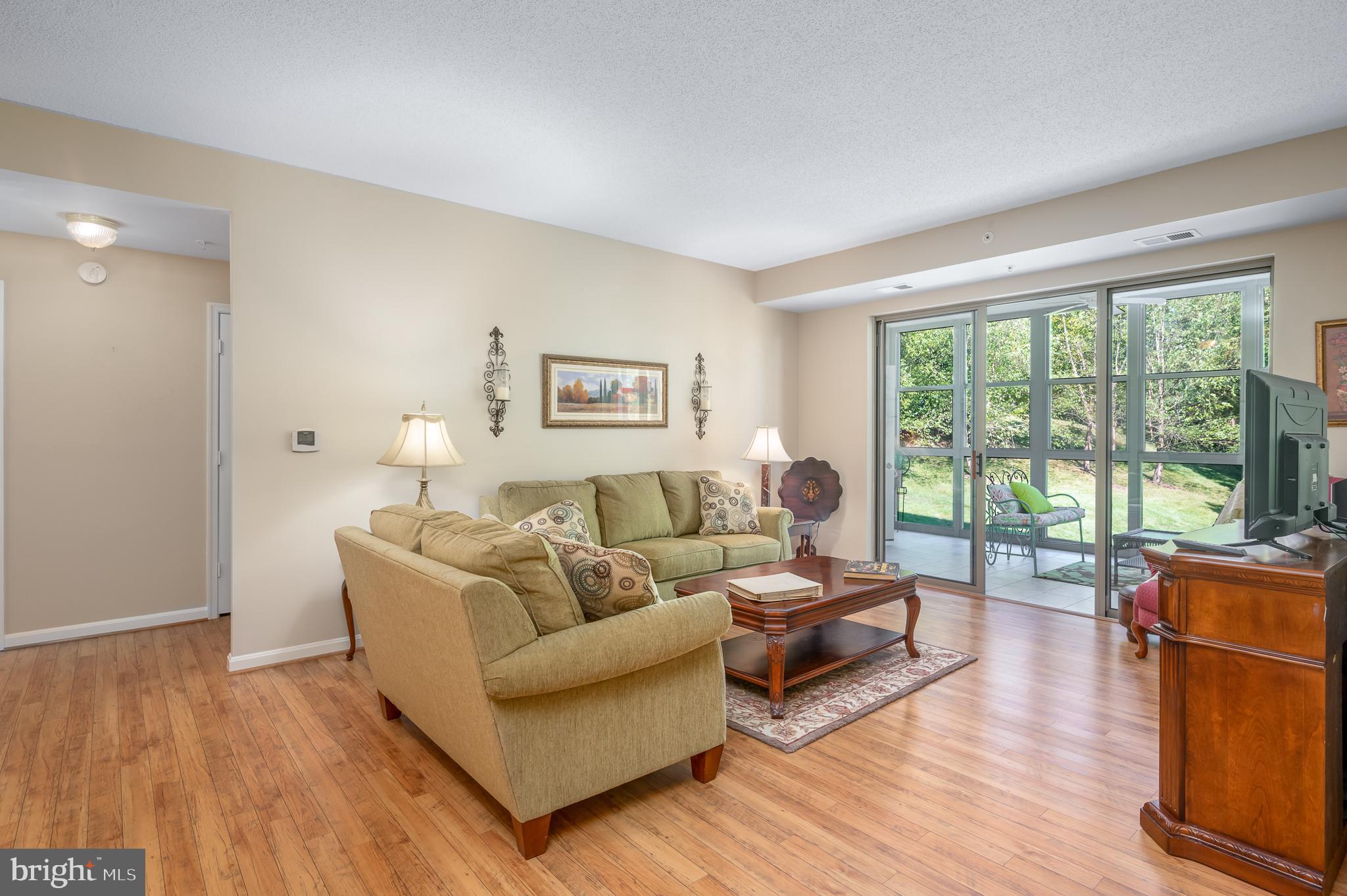 19350 Magnolia Grove Sq #112