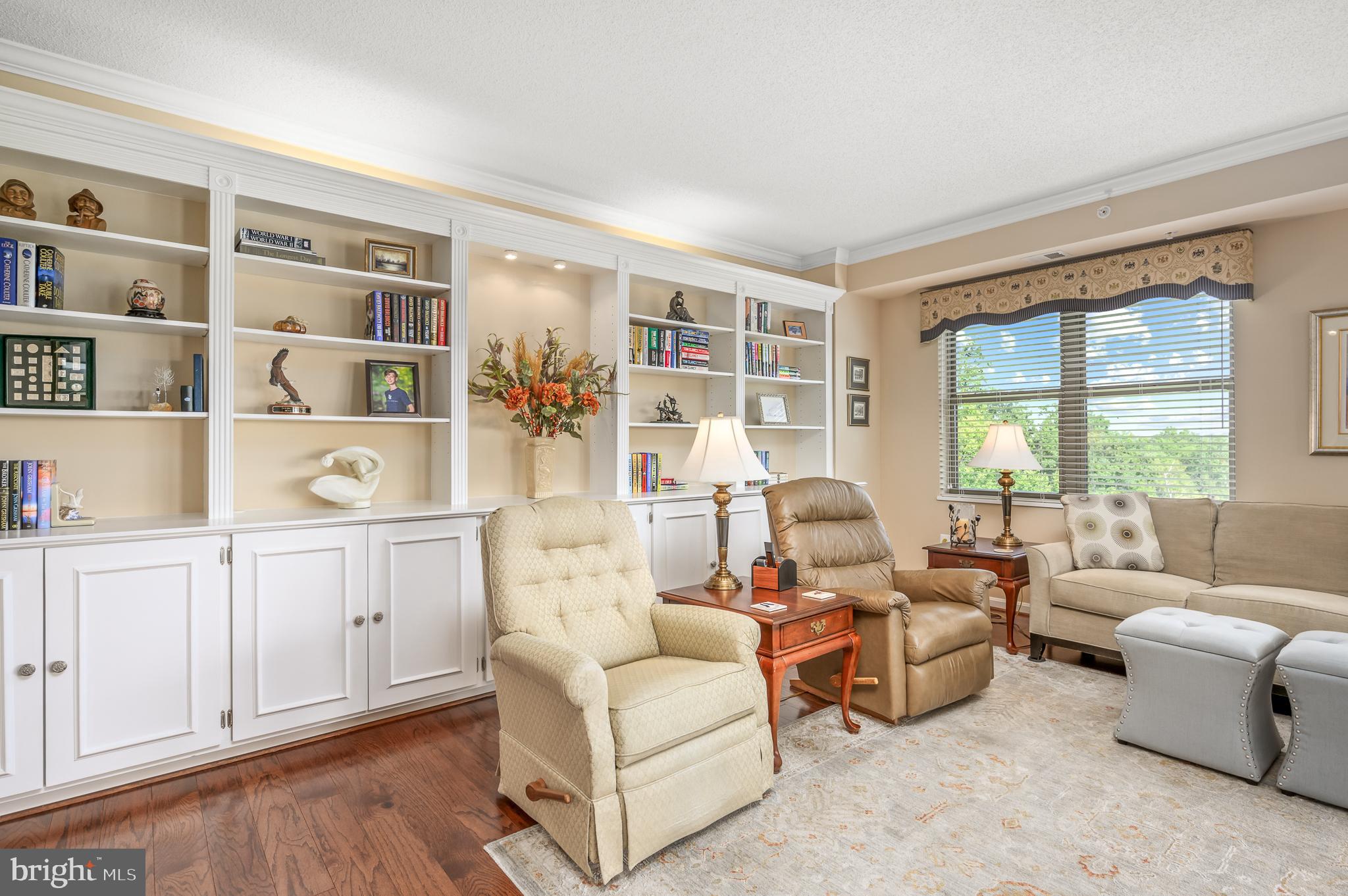 19350 Magnolia Grove Sq #109