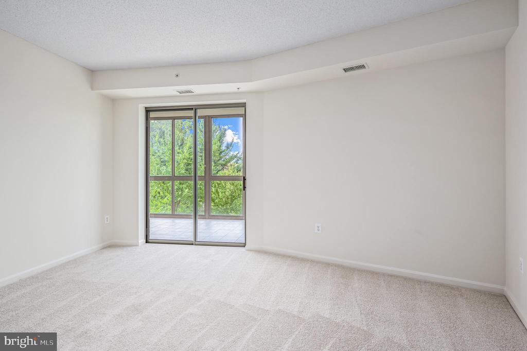 19355 Cypress Ridge Ter #421
