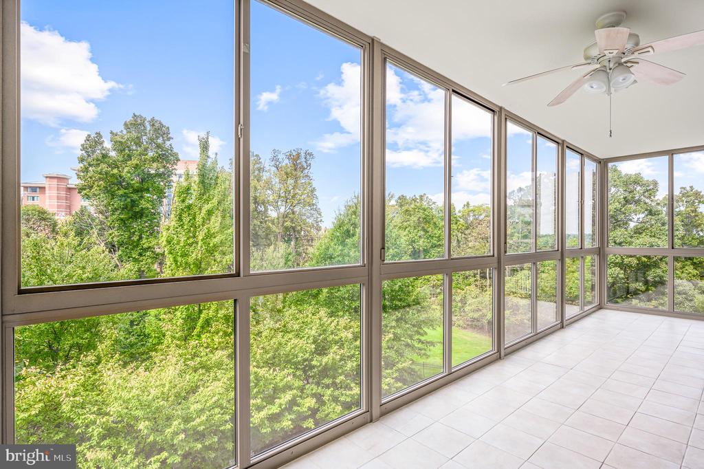 19355 Cypress Ridge Ter #421
