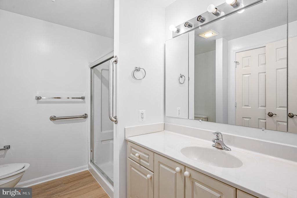 19355 Cypress Ridge Ter #421
