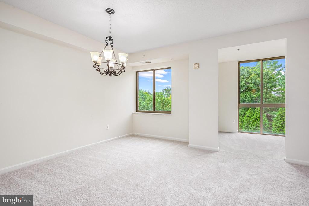 19355 Cypress Ridge Ter #421