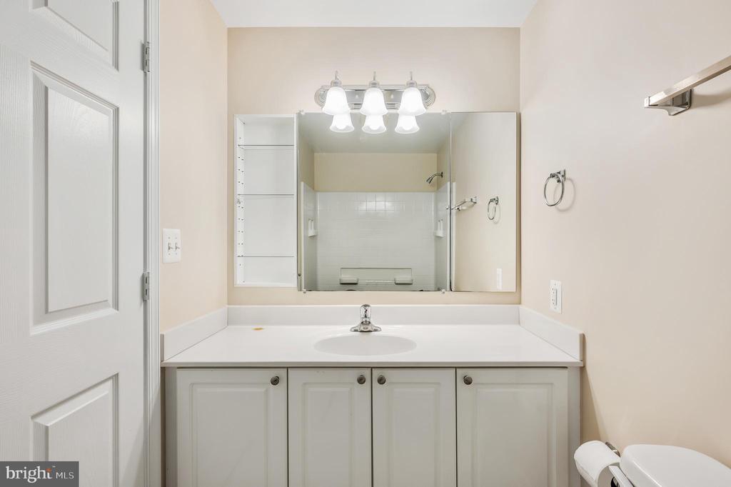 19355 Cypress Ridge Ter #304