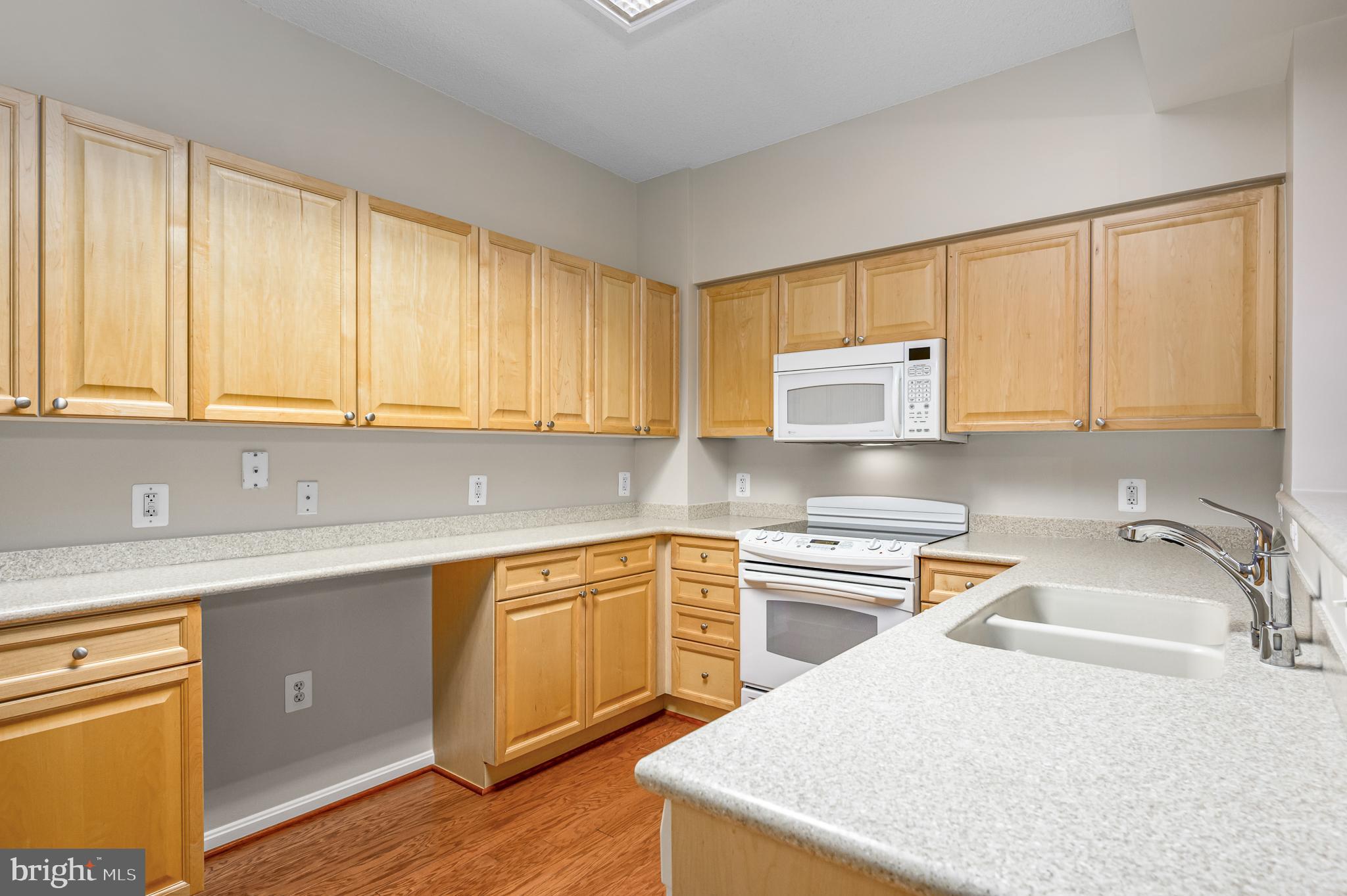 19355 Cypress Ridge Ter #508