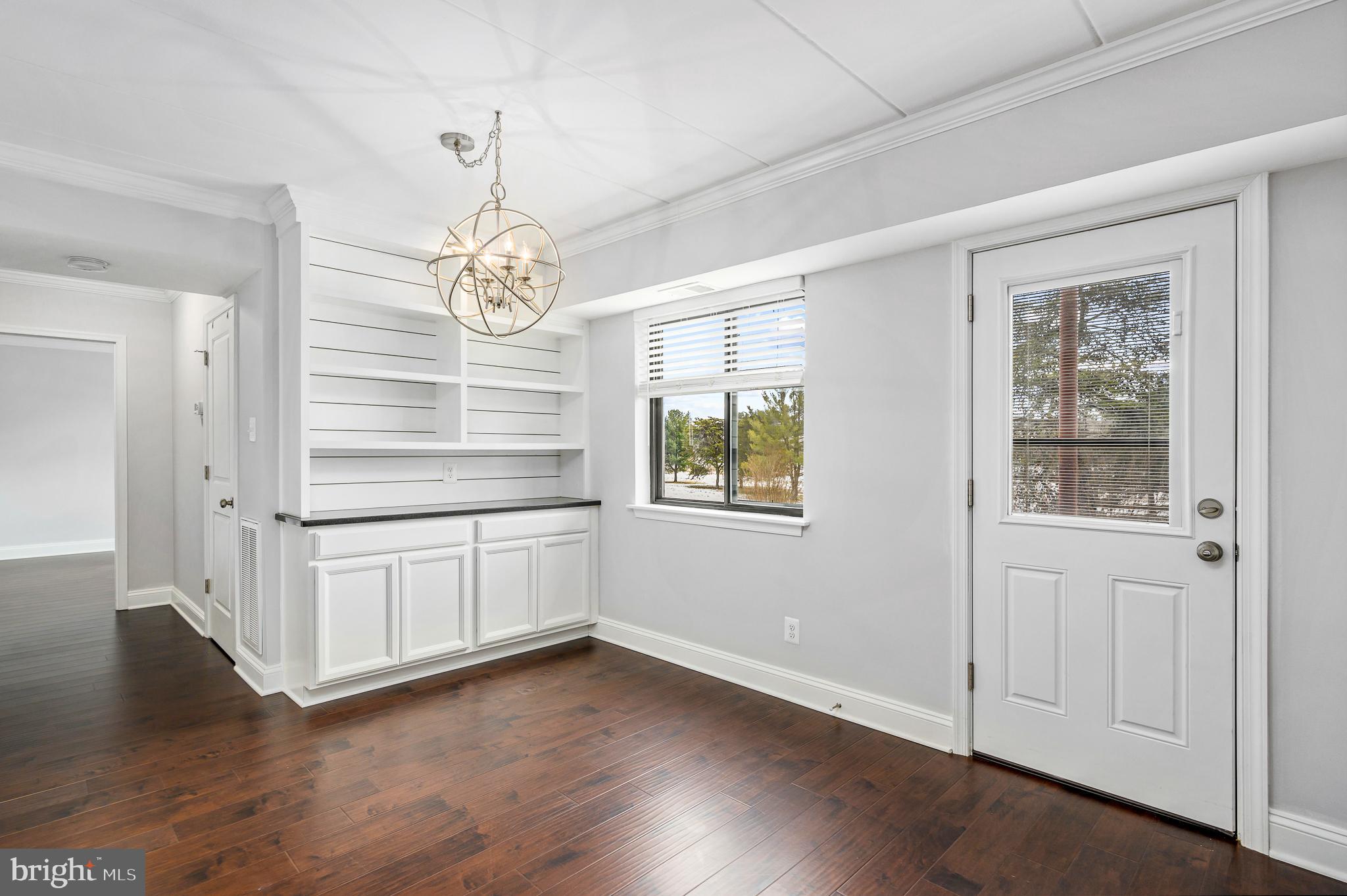 125-E Clubhouse Dr SW #1