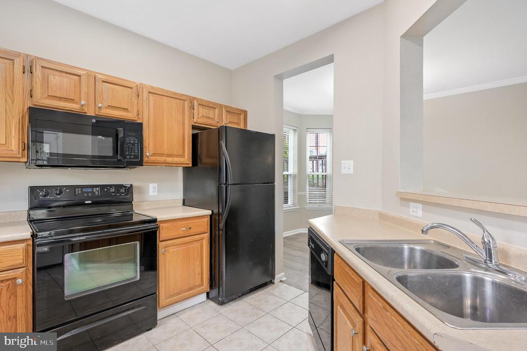 668 Gateway Dr SE #416
