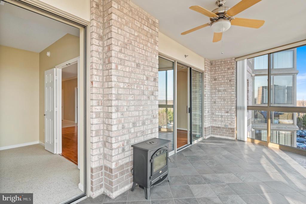 19355 CYPRESS RIDGE TER #406