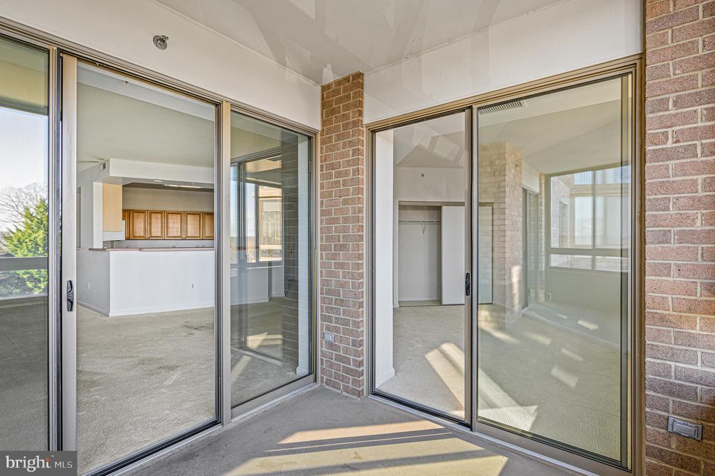 19355 Cypress Ridge Ter #115