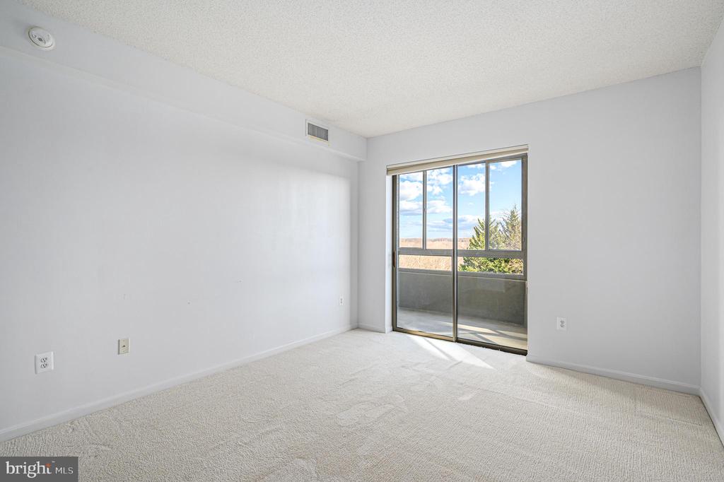 19355 Cypress Ridge Ter #115