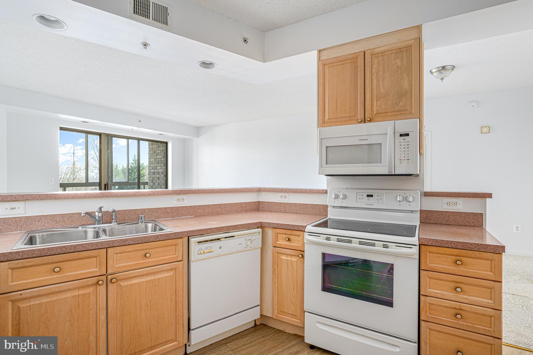 19355 Cypress Ridge Ter #115