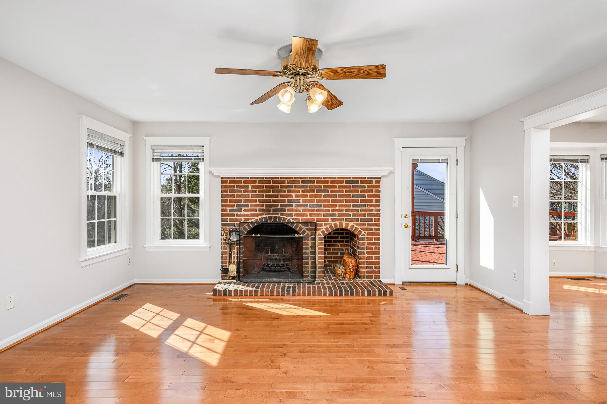 43356 Wayside Cir