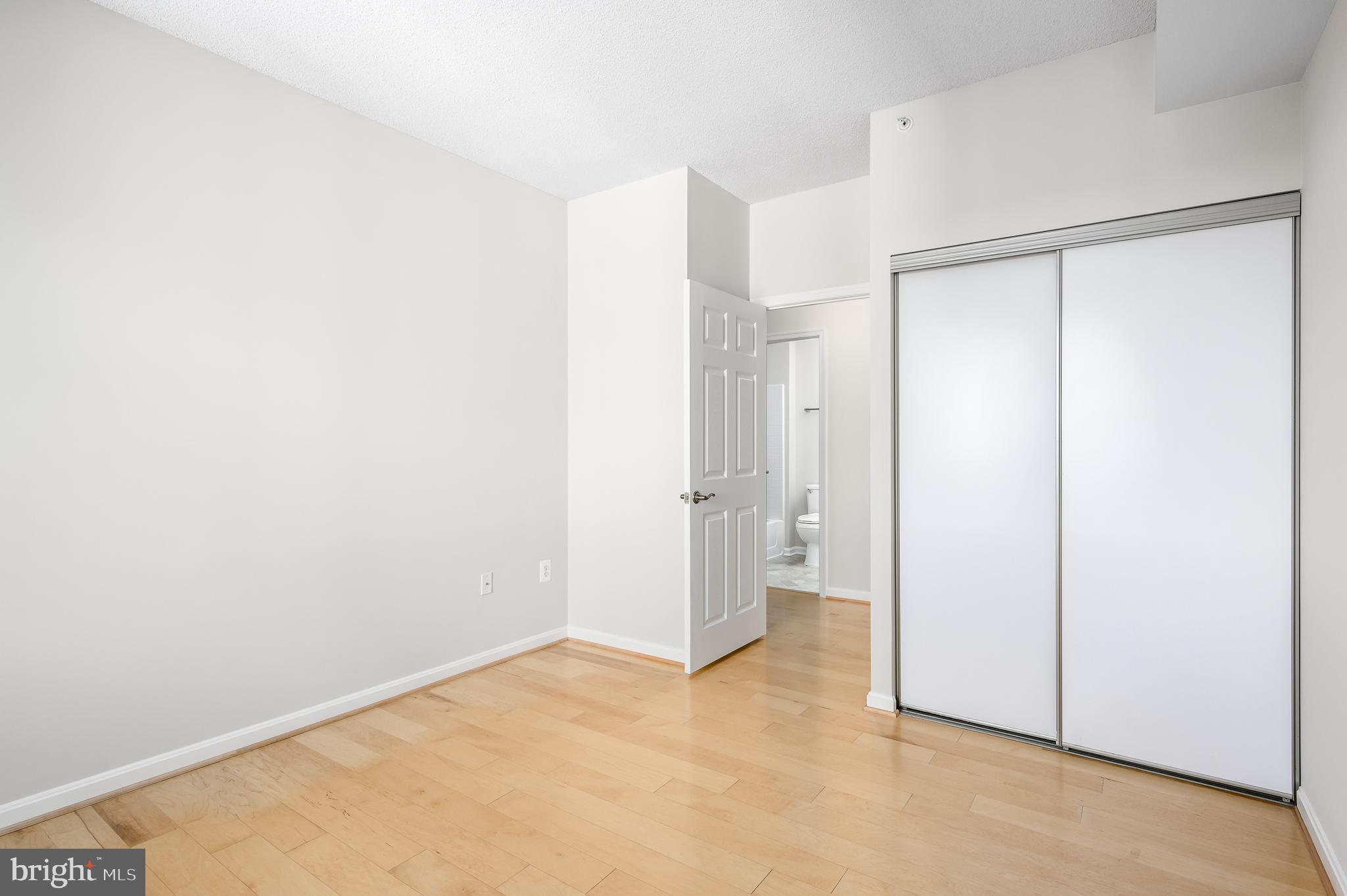 19365 CYPRESS RIDGE TER #817