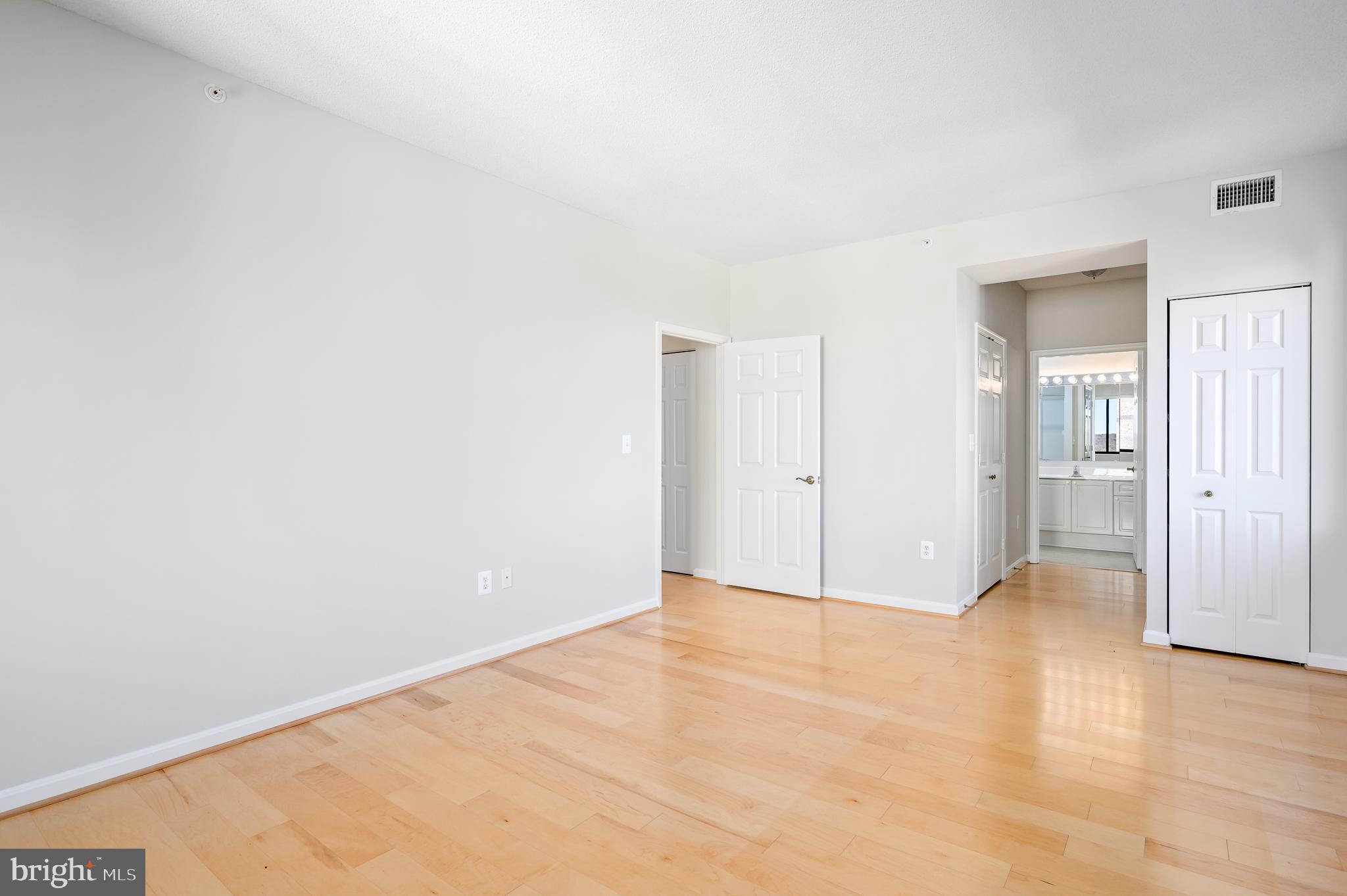 19365 CYPRESS RIDGE TER #817