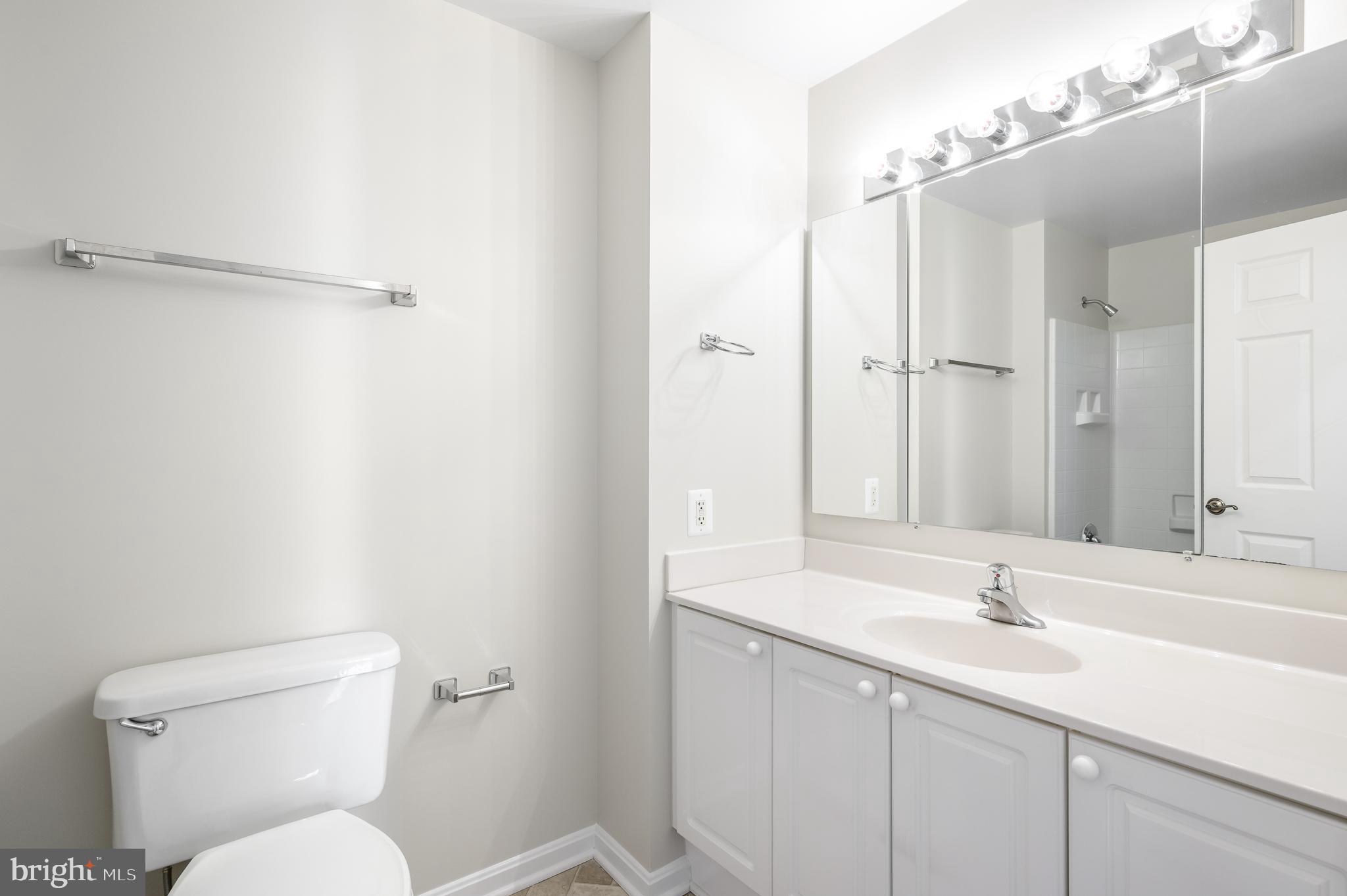 19365 CYPRESS RIDGE TER #817