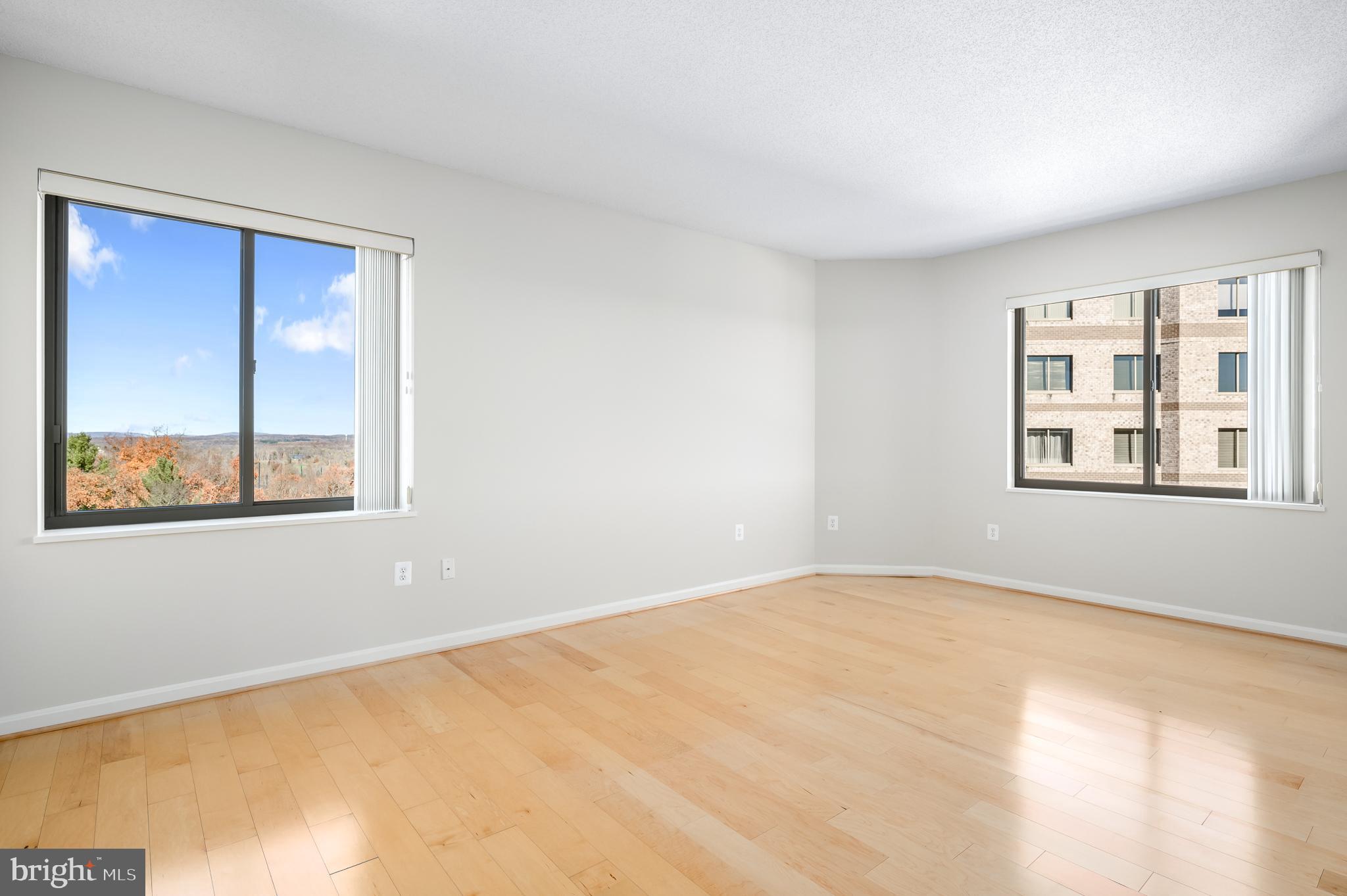 19365 CYPRESS RIDGE TER #817