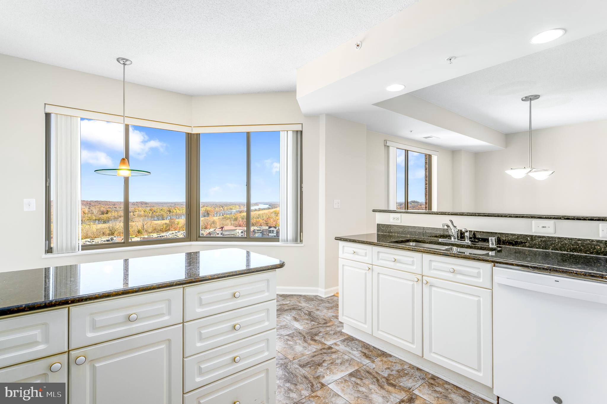 19365 CYPRESS RIDGE TER #817