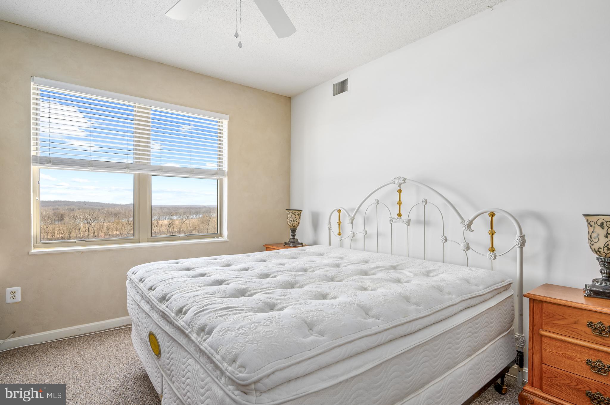 19360 MAGNOLIA GROVE SQ #418