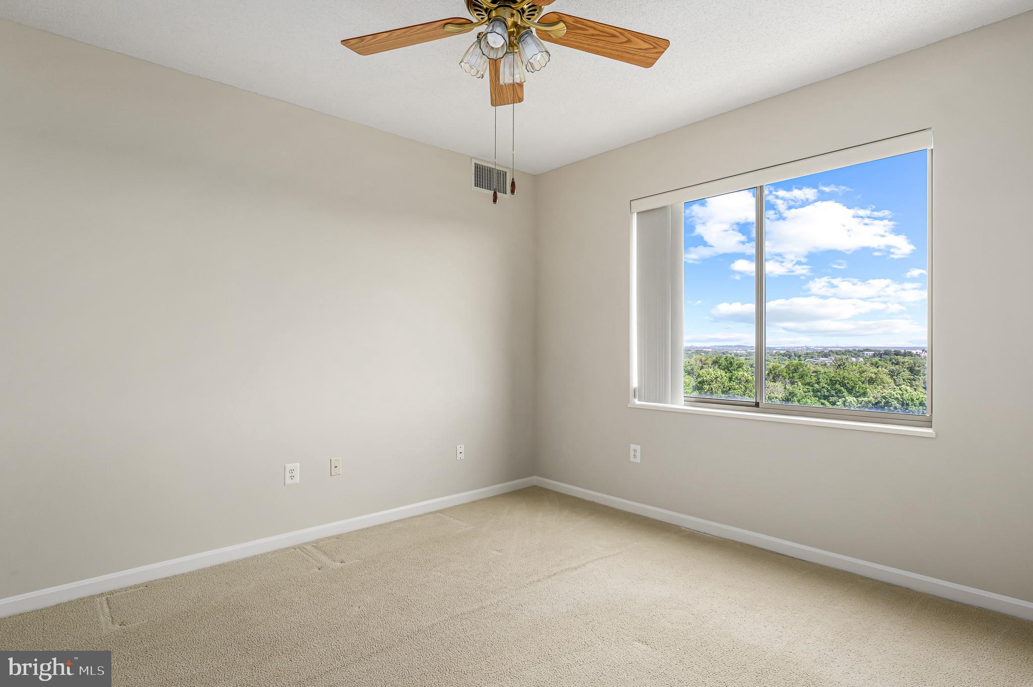 19375 Cypress Ridge Ter #906