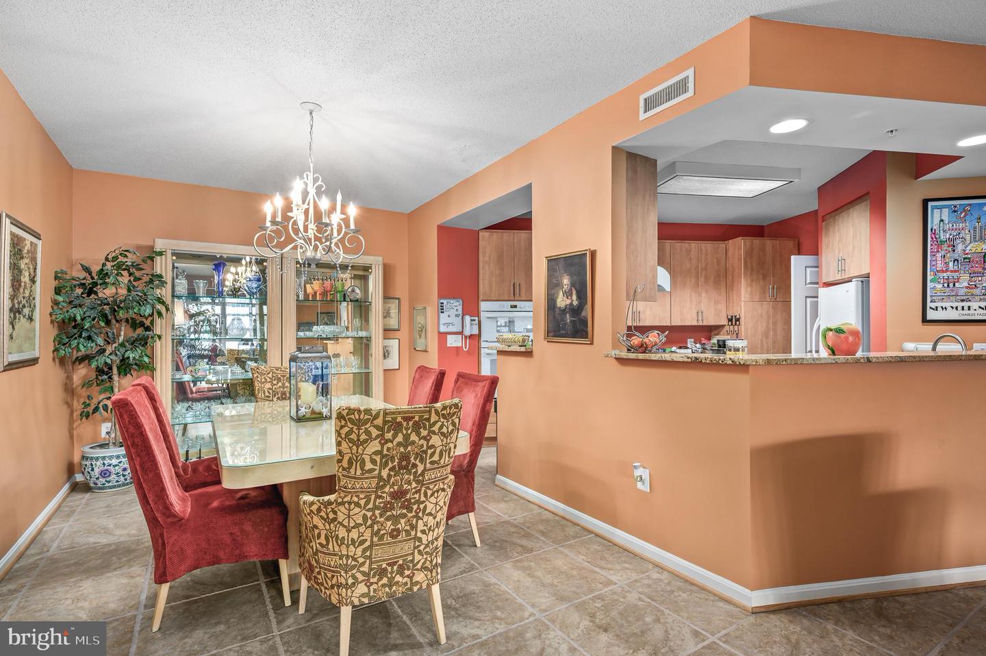 19350 Magnolia Grove Sq #105