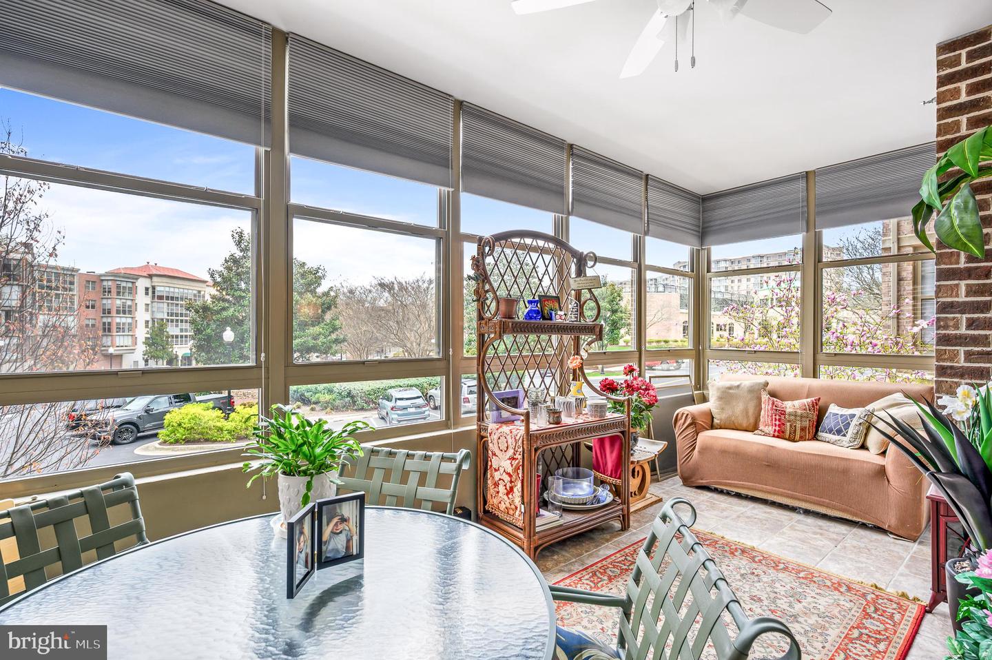 19350 Magnolia Grove Sq #105