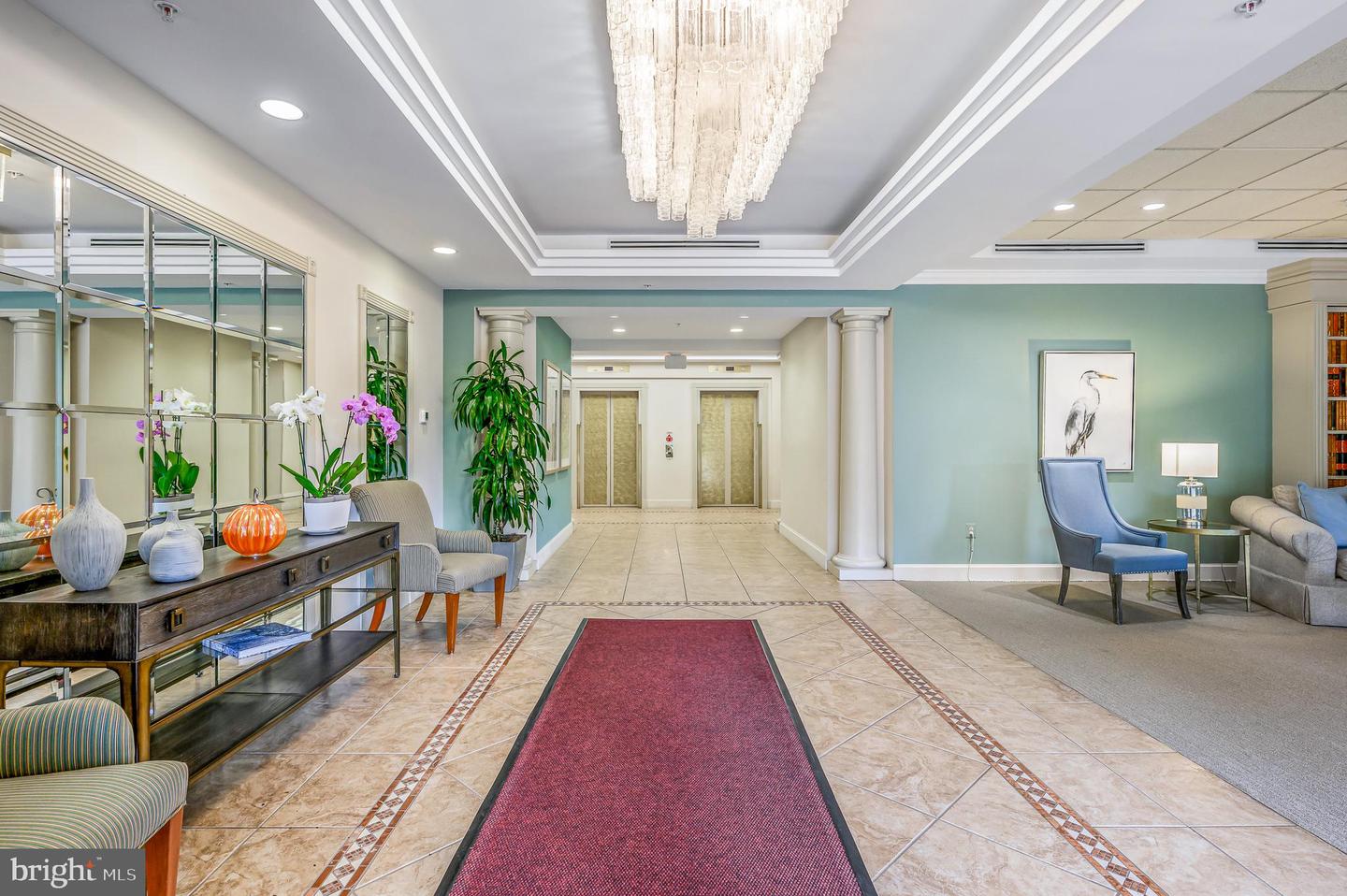 19350 Magnolia Grove Sq #105